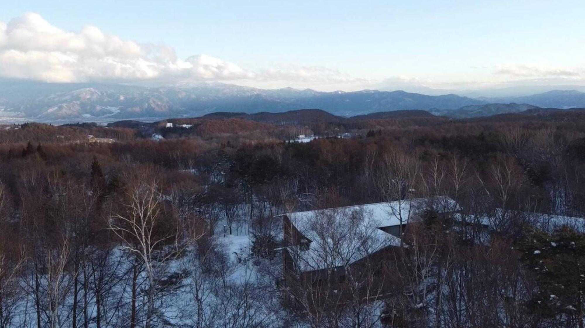 Iizuna Plateau -飯綱高原の山荘- Nagano
