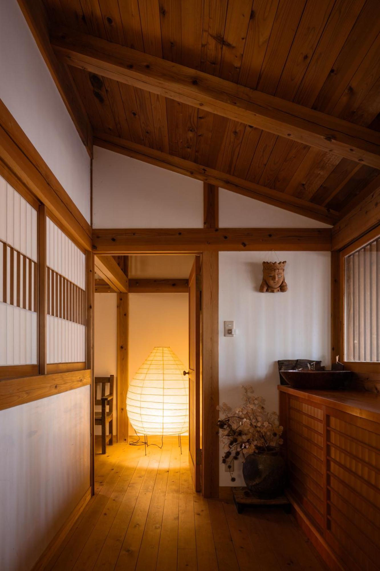 Iizuna Plateau -飯綱高原の山荘-